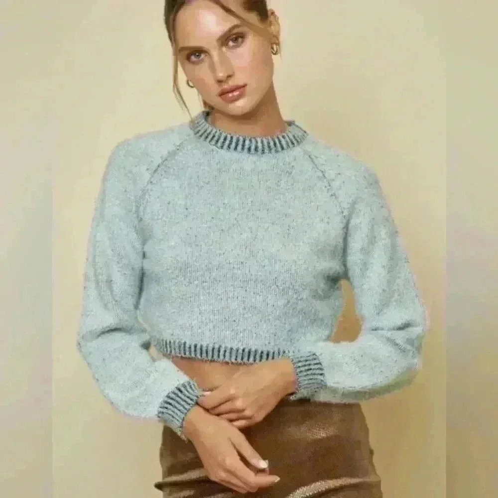 Cropped fuzzy sweater
